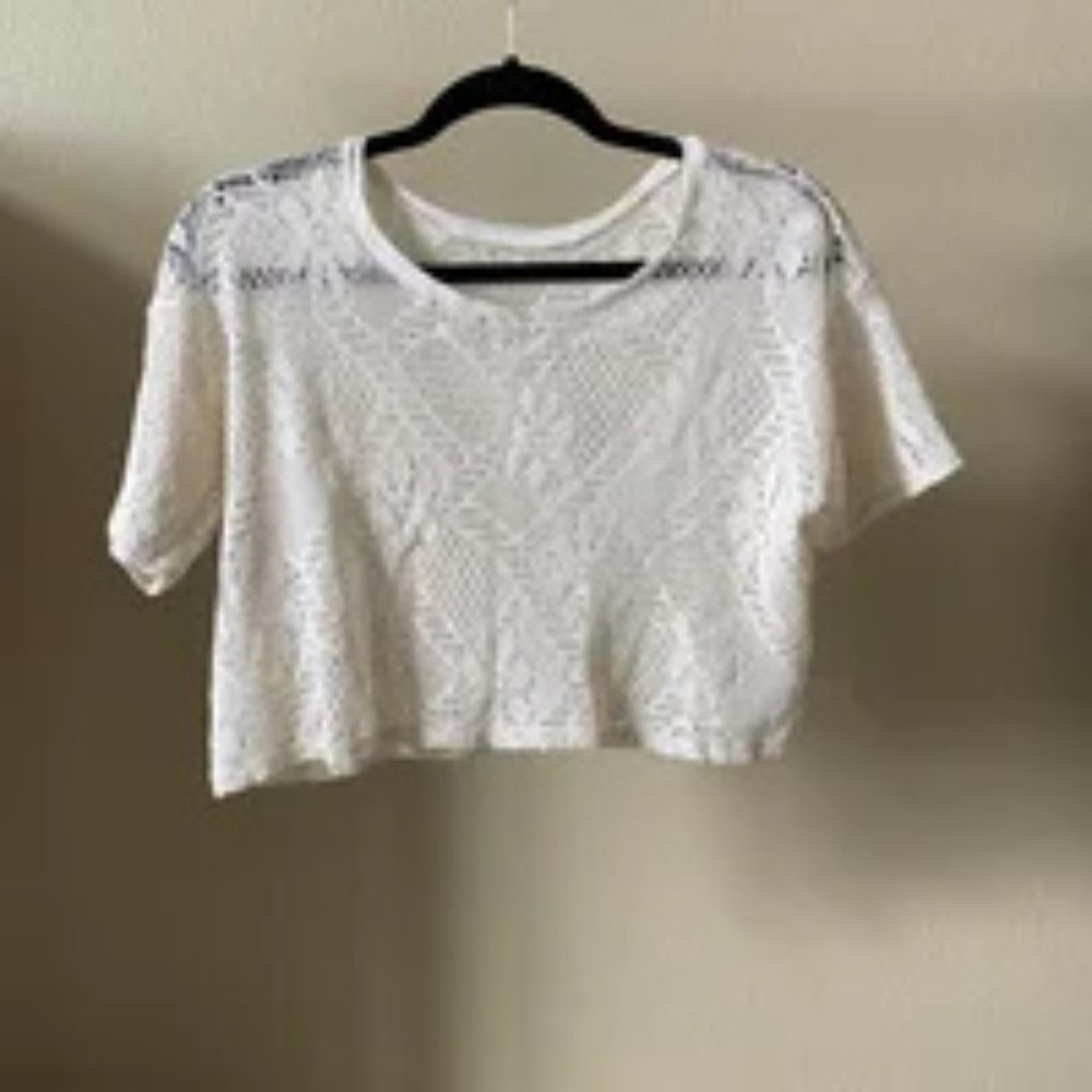 Short sleeve white